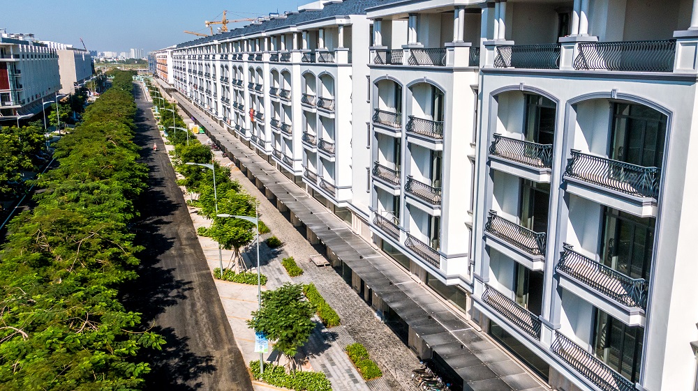 Những khu nhà phố thương mại đang dần "lộ" diện