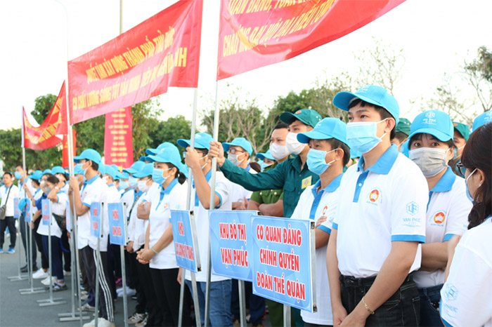 chuong trinh di bo dong hanh