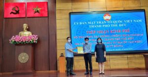 van phuc group ung ho qua