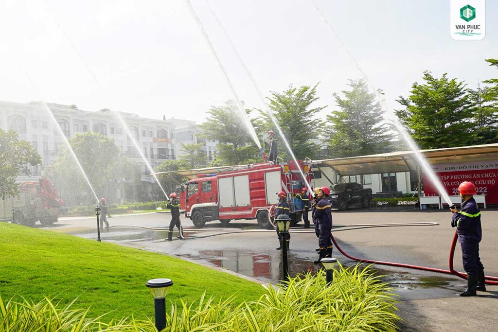 tap huan nghiep vu pccc tai khu do thi van phuc